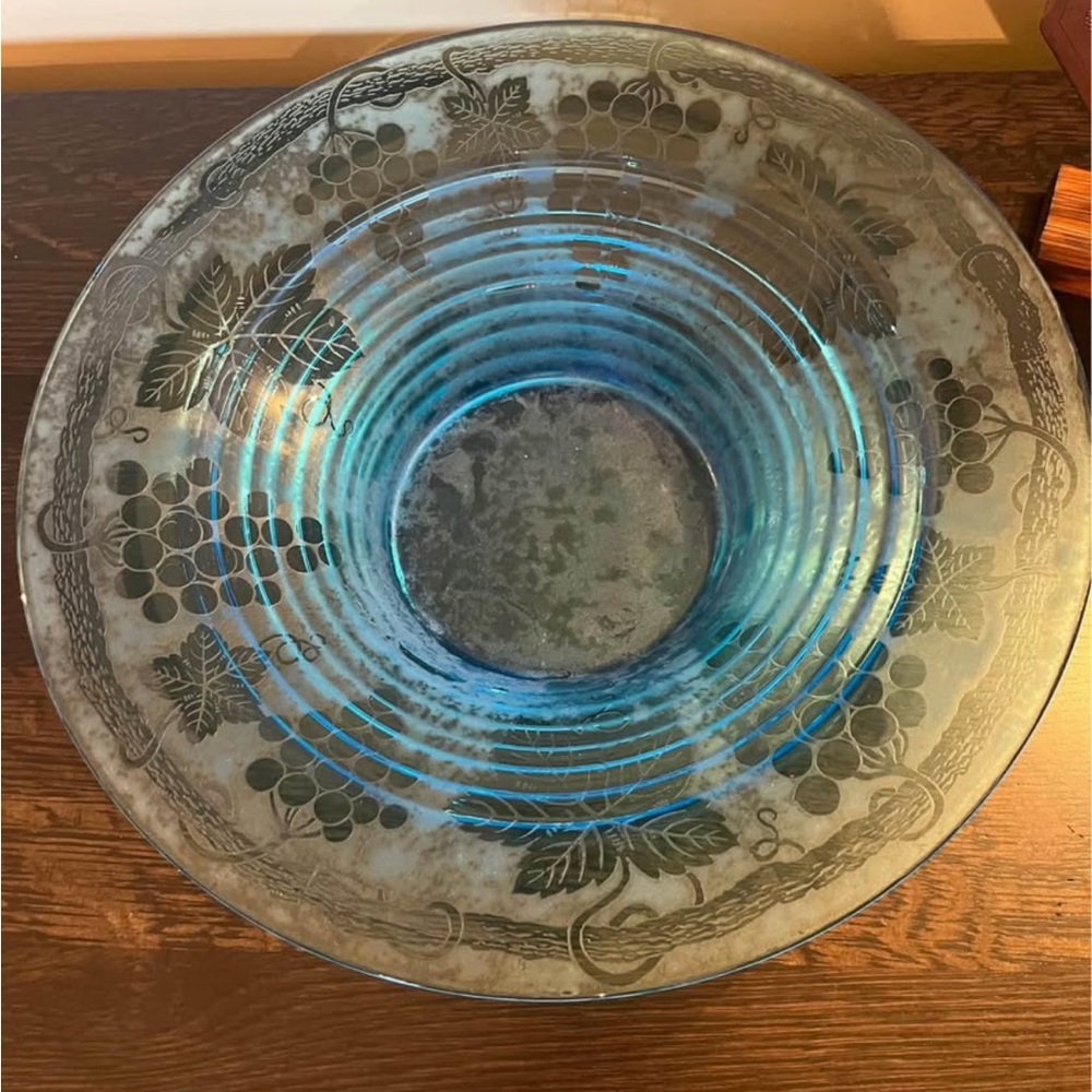 FOSTORIA Grape Brocade Blue #2362  Vintage Flared Floral Bowl vintage
